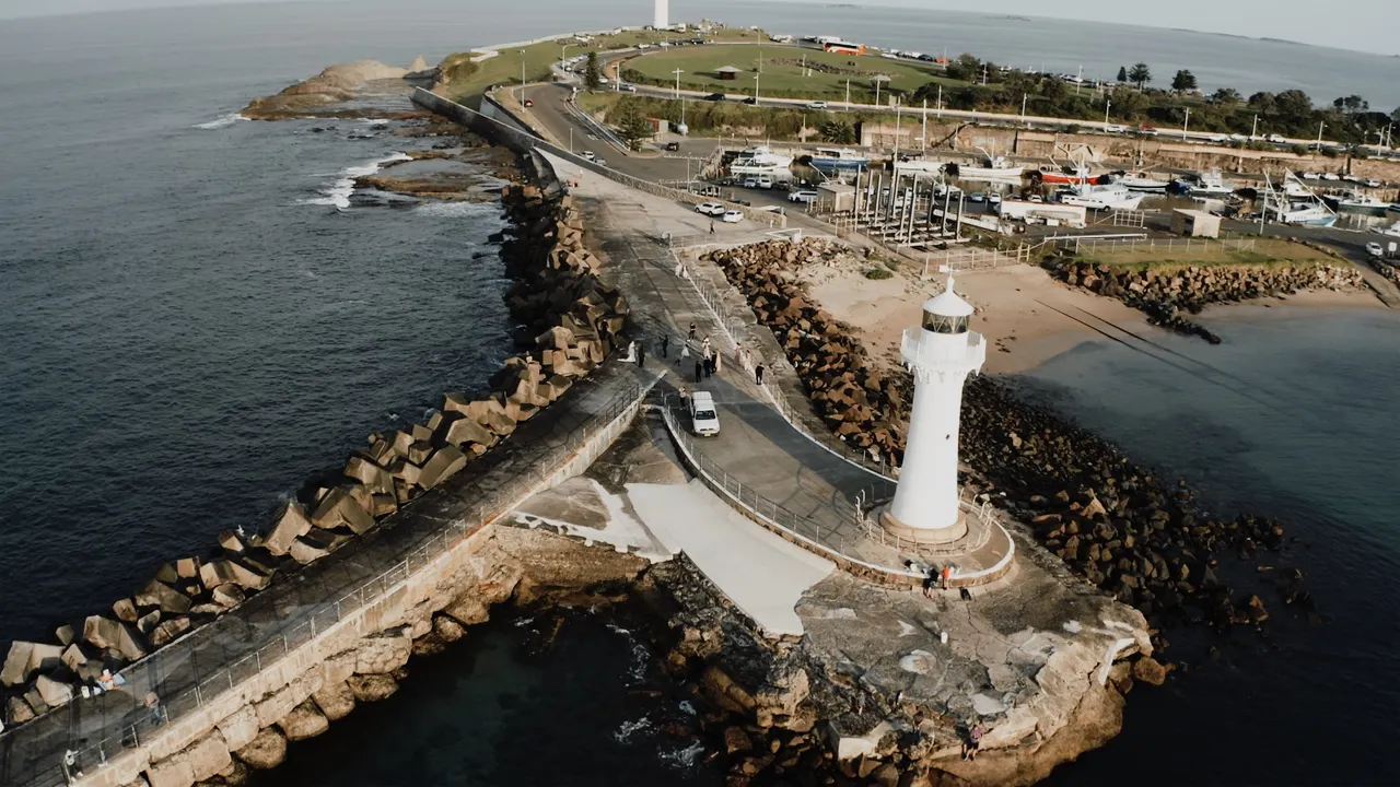 Renee & Simon at City Beach Wollongong, wedding film frame 27