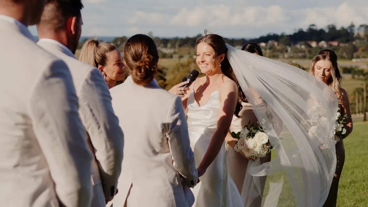 Ali & Matt at Crooked River Wines, Gerringong, wedding film frame 20