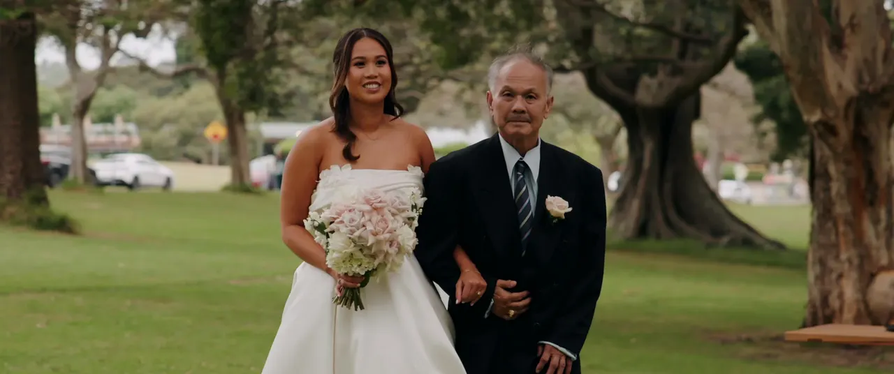 Jannet & James at Paperbark Grove, Centennial Park, wedding film frame 10