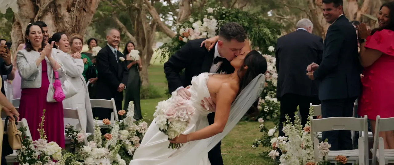 Jannet & James at Paperbark Grove, Centennial Park, wedding film frame 15